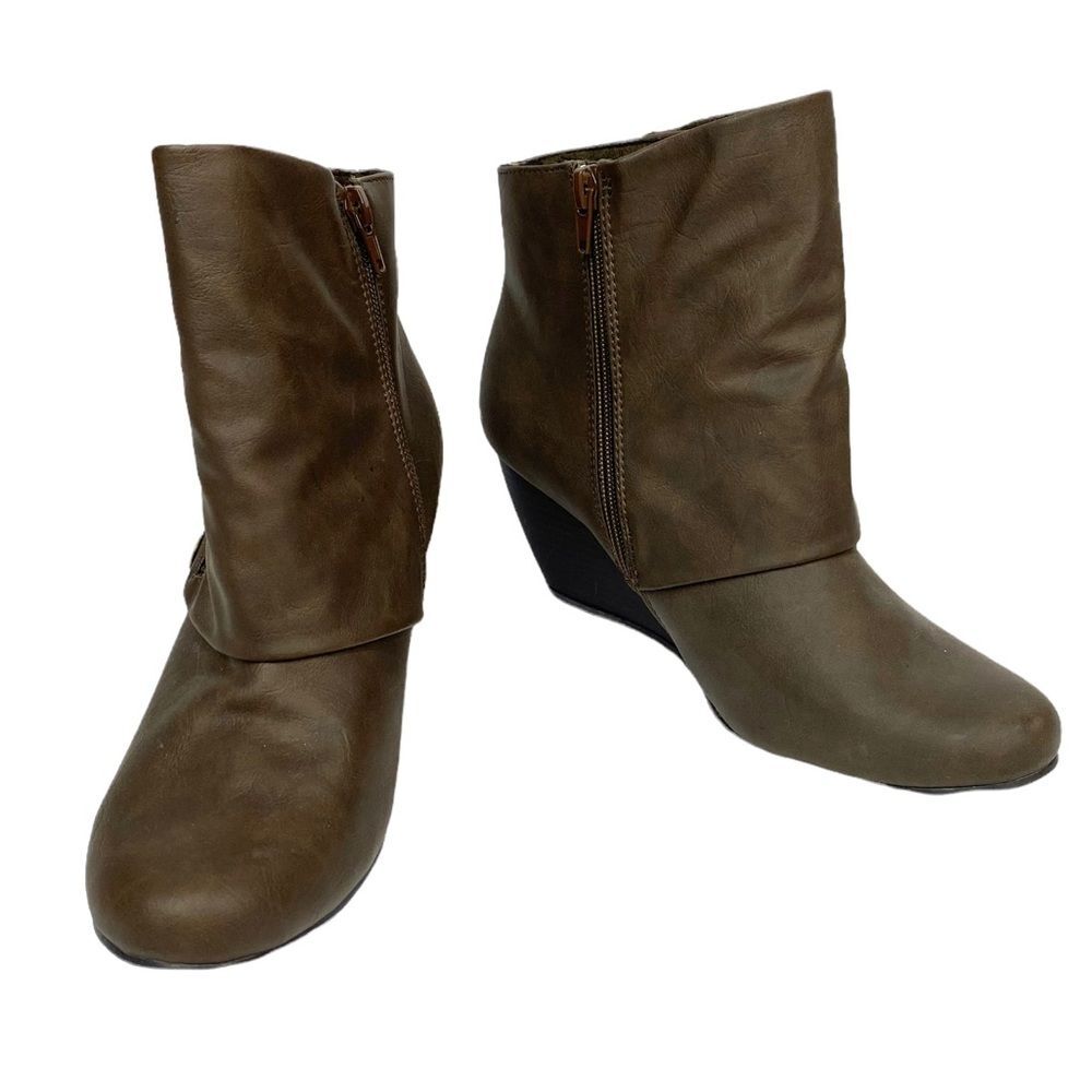 Blowfish Brown Cuffed Zip Snap Wedge Heel Boots High Ankle Low Calf 9.5M